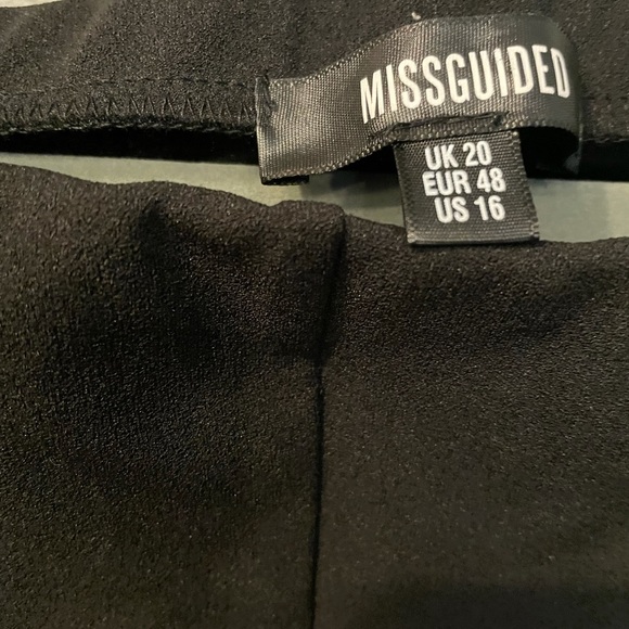 Misguided,  black 16 - Picture 3 of 4